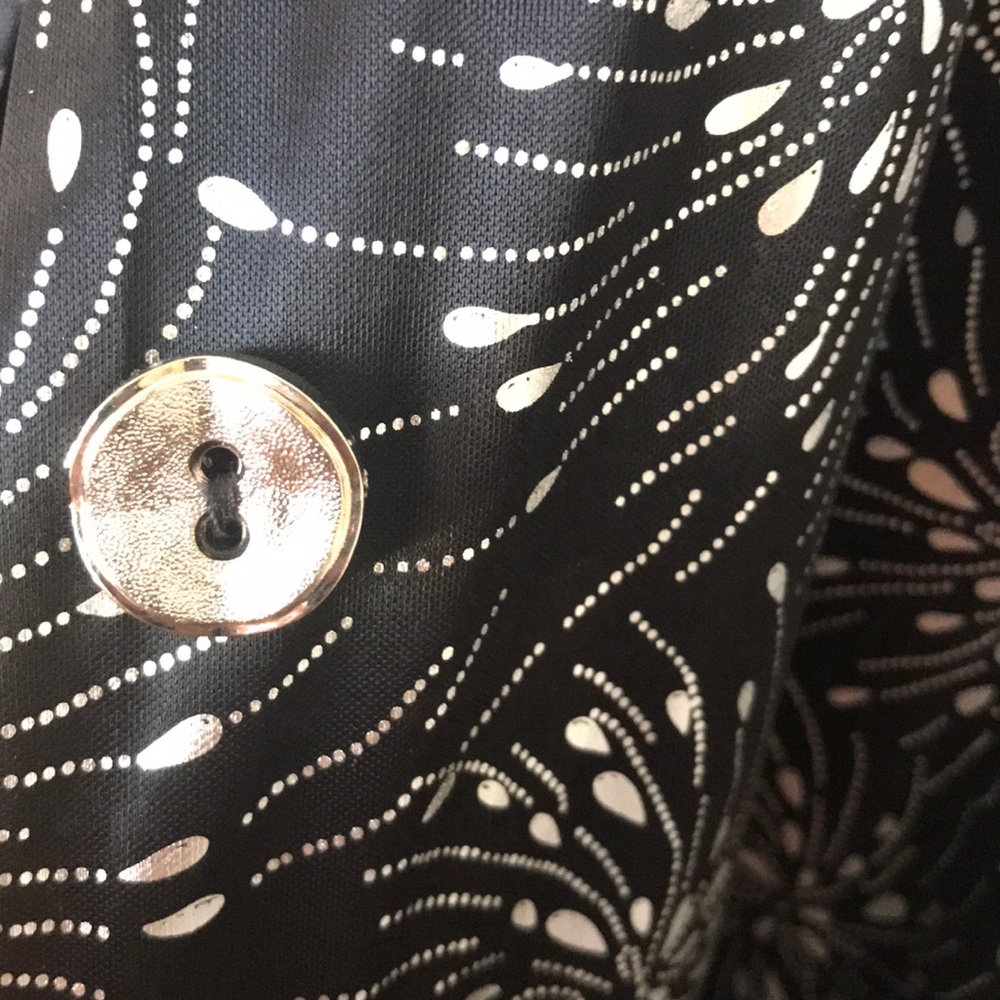 J.E. Sportswear Button down shirt. - Picture 6 of 6